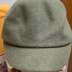 Kangol sage wool stinky space cap- 38.83 or medium